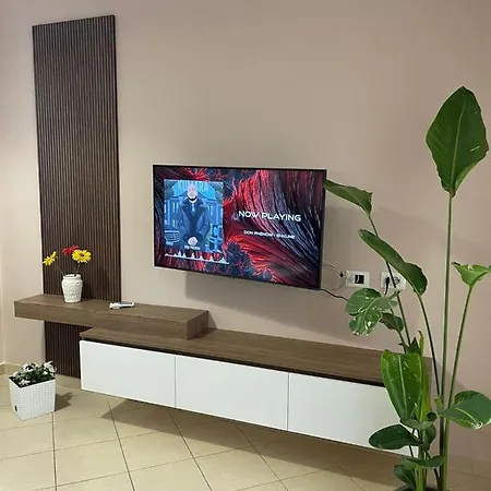 Kejsi Apartment *